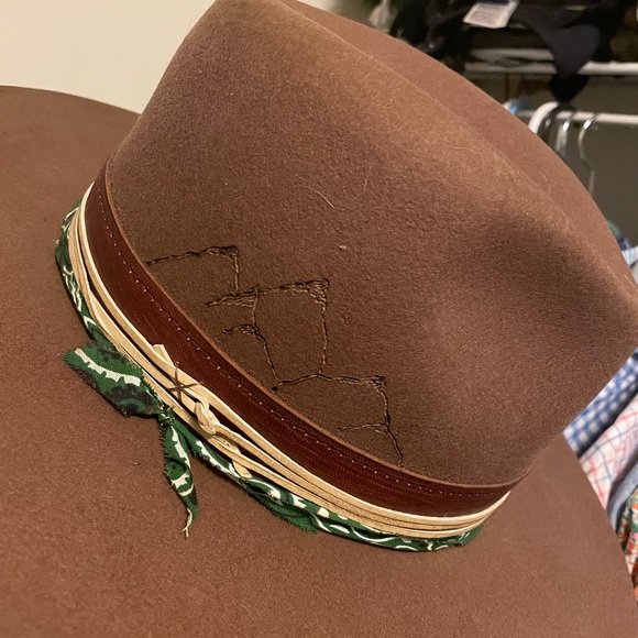 Custom Western Hat - Picture 2 of 3